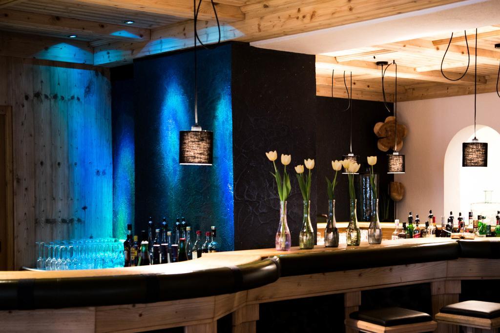 הרוואלד Der Gruene Baum Mountain Boutique Hotel מראה חיצוני תמונה