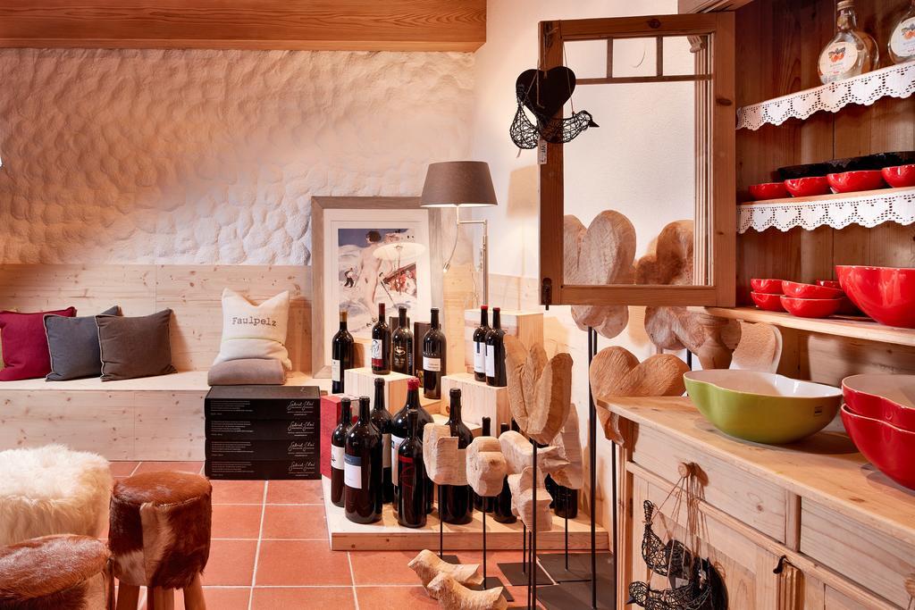 הרוואלד Der Gruene Baum Mountain Boutique Hotel מראה חיצוני תמונה